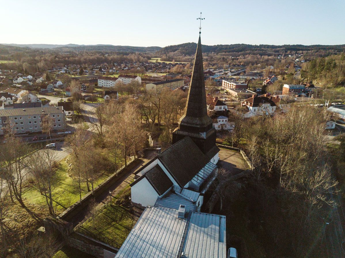 kyrka.jpg